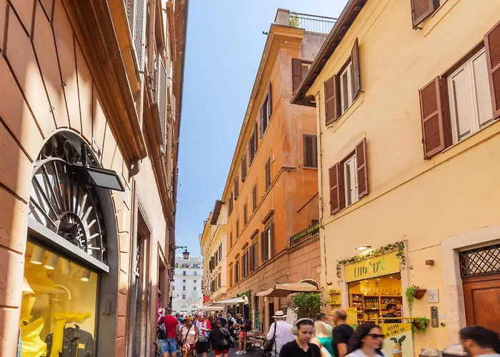 Trevi Fountain Boutique Apartment